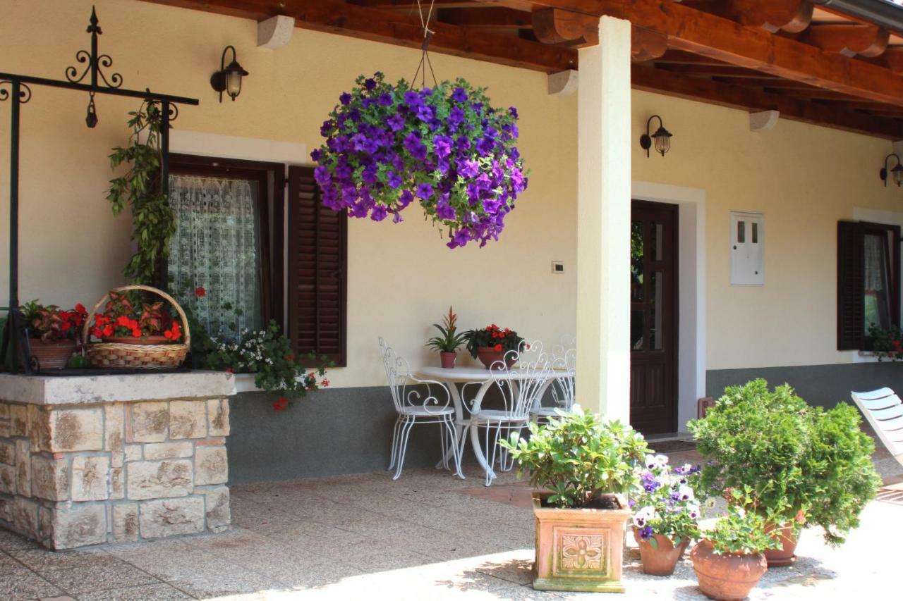 Country House Lokev Guest House Bagian luar foto